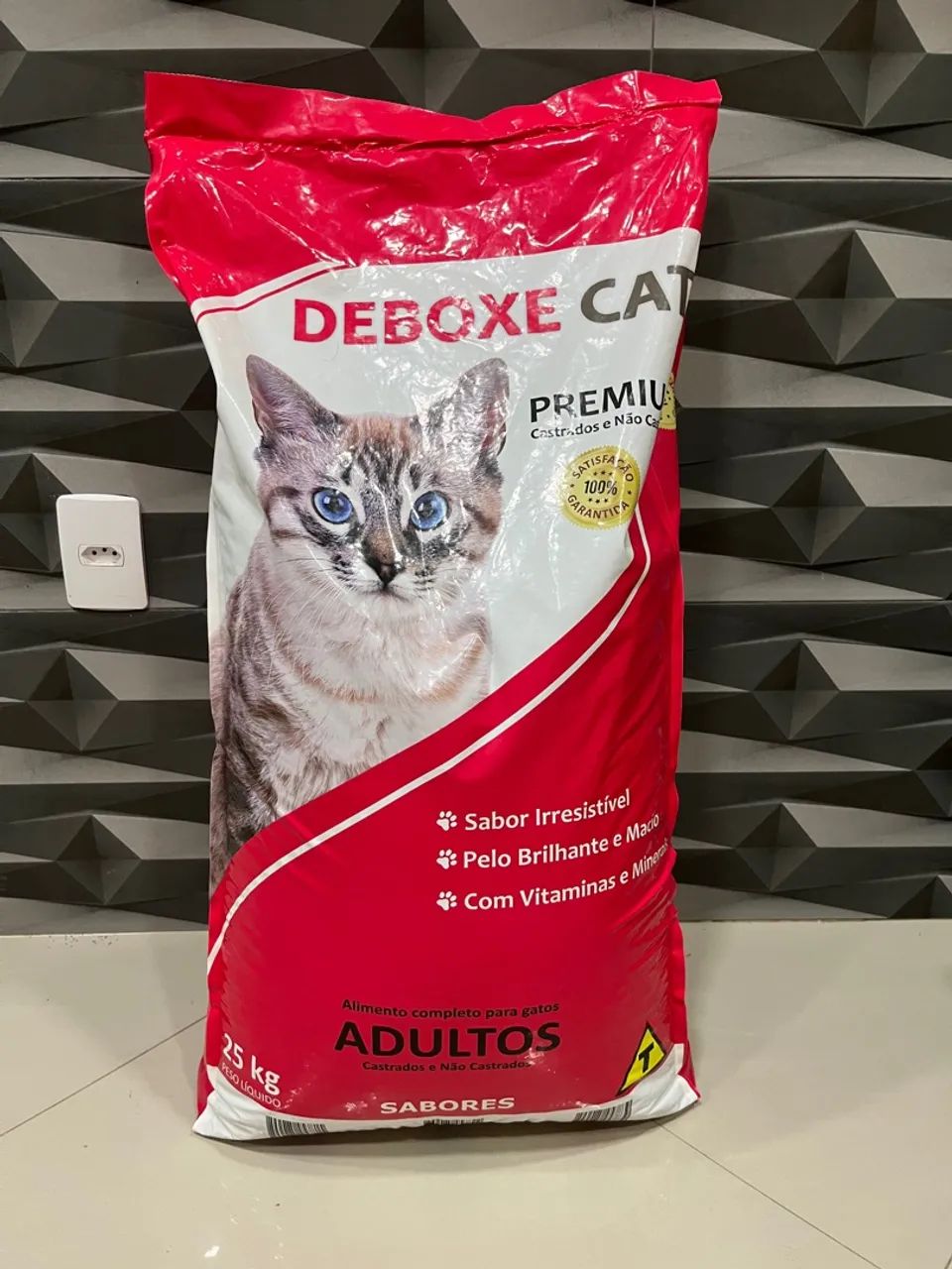 RAÇÃO PARA GATOS DEBOXE CAT PEIXE 25KG